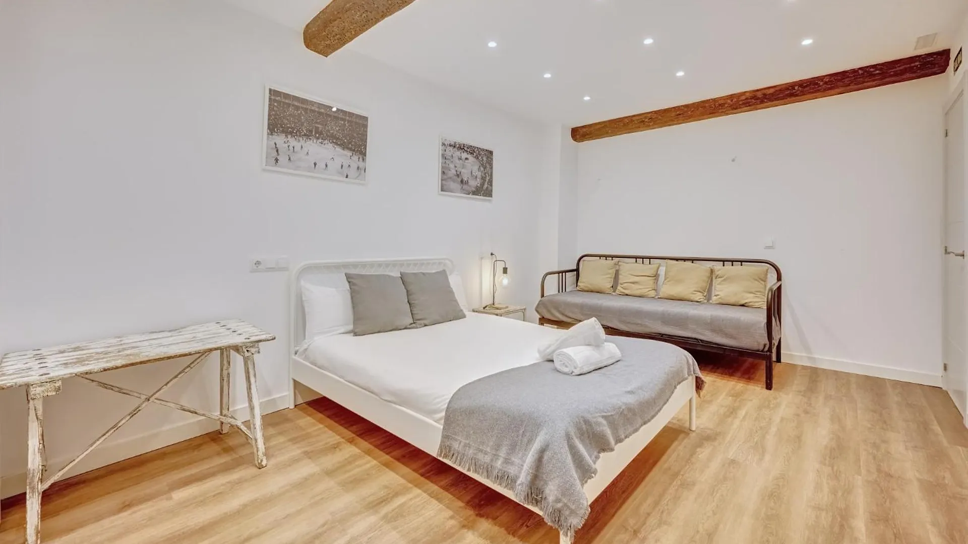 Chapitela 24 By Clabao Lejlighed Pamplona