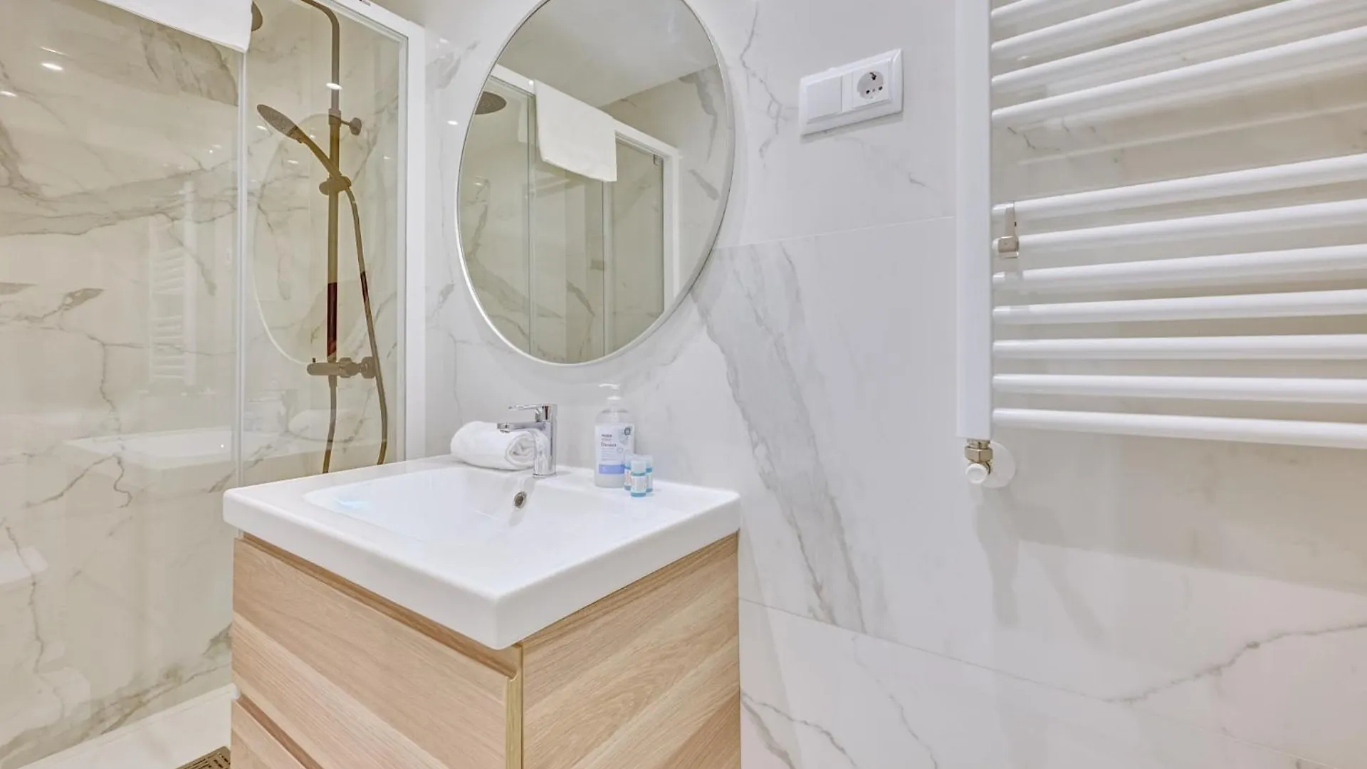 Chapitela 24 By Clabao Lejlighed Pamplona